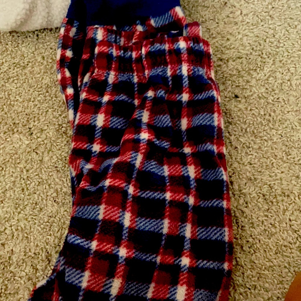 Max & Olivia Chill / Pajama Set